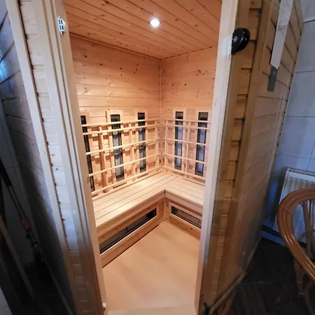 ゲストハウス Penzion Kostelany Kostelany