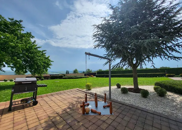 Penzion Kostelany Casa de hóspedes 3*